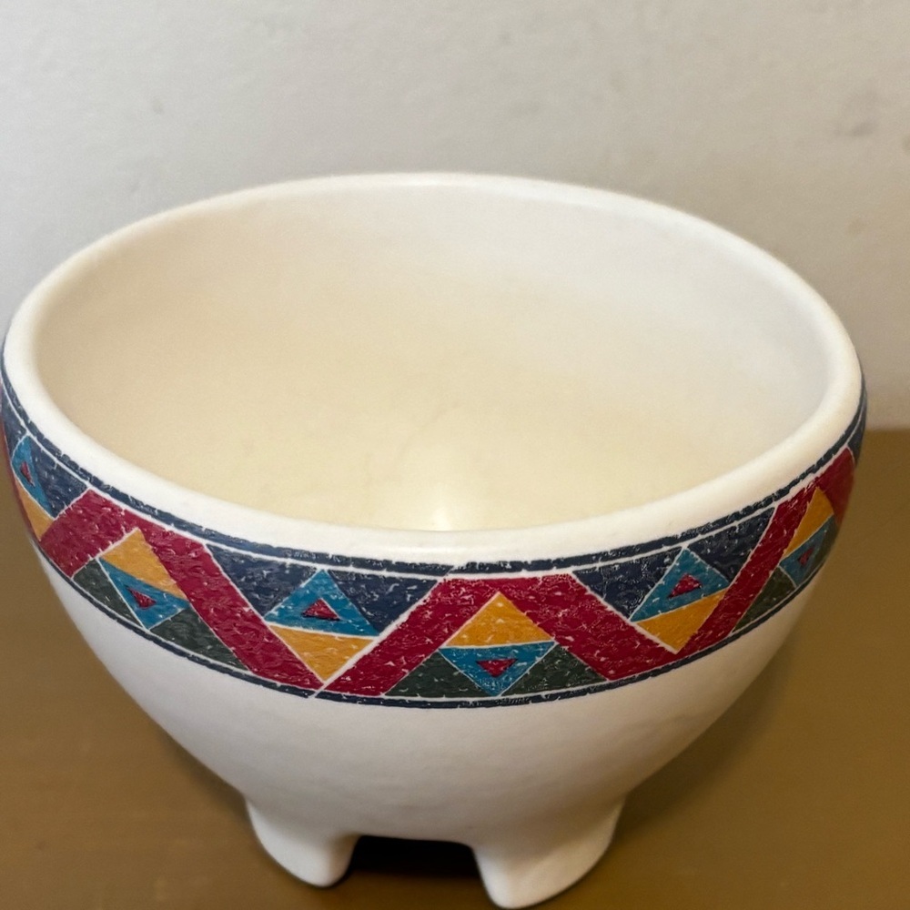 Pueblo treasure Craft White Ceramic Tripod Planter with Colorful Geometric Band